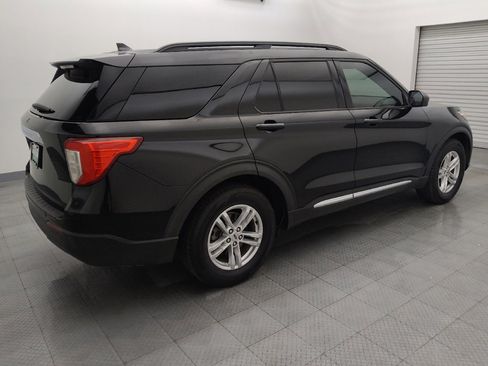 Used 2020 Ford Explorer XLT image 10