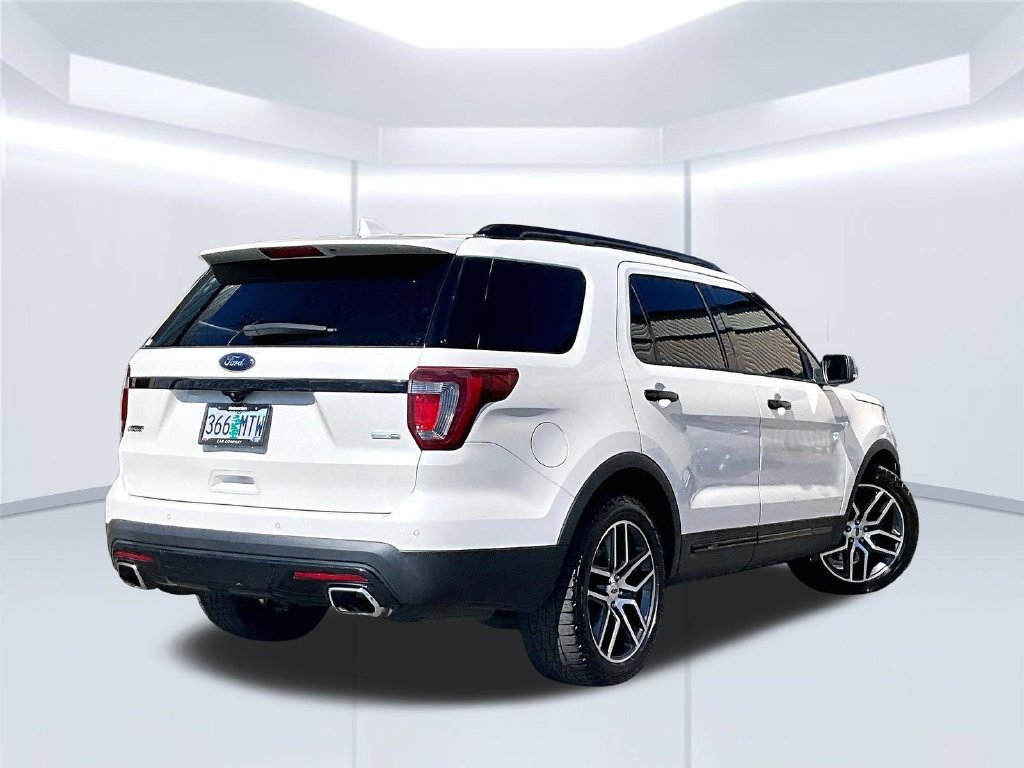 Used 2016 Ford Explorer Sport w/ Equipment Group 401A AWD/4WD image 14