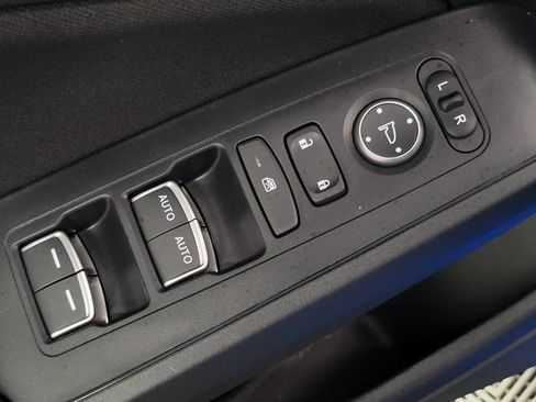 Certified 2025 Honda Civic Sport image 23