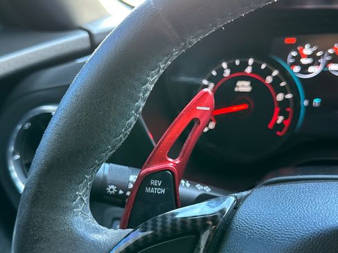 Used 2018 Chevrolet Camaro SS image 36