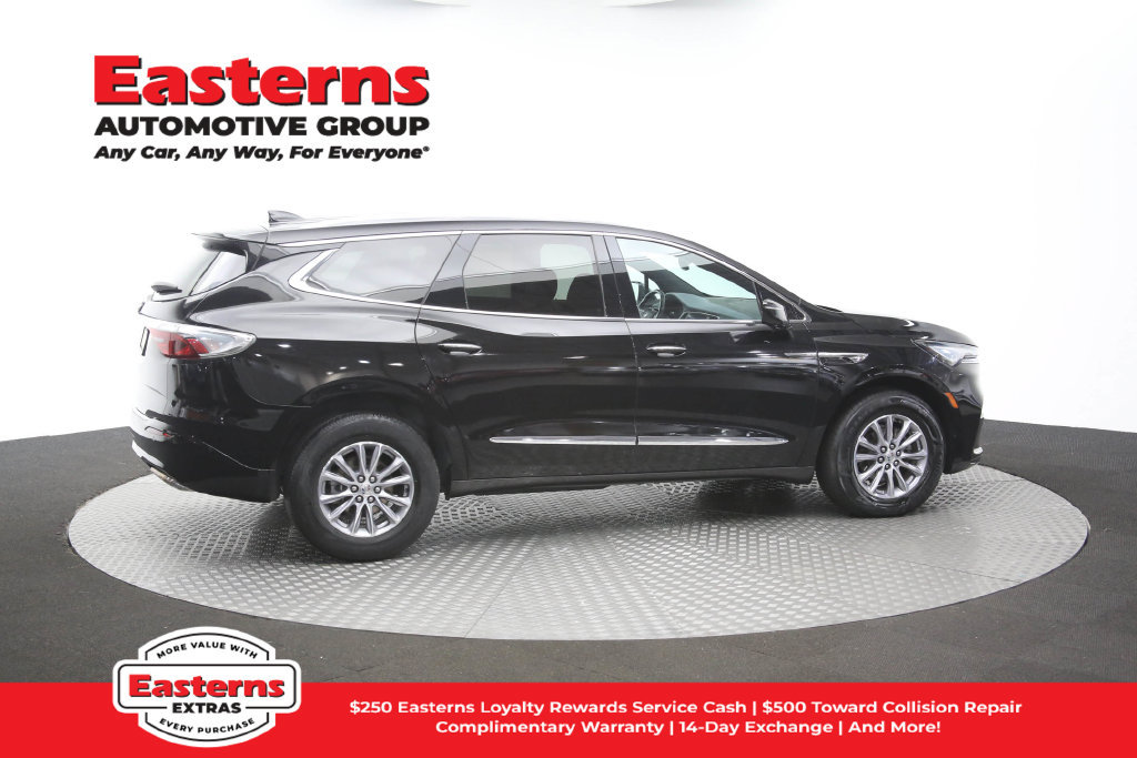 Used 2023 Buick Enclave Essence AWD/4WD image 46