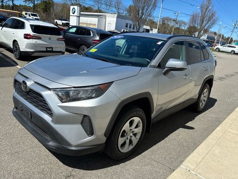 Used 2020 Toyota RAV4 LE w/ All Weather Liner Package AWD/4WD image 4