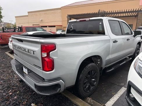 Used 2022 Chevrolet Silverado 1500 Custom w/ Safety Confidence Package image 6