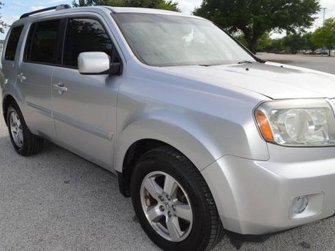 Used 2011 Honda Pilot EX-L image 3