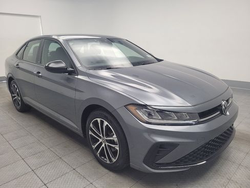 Used 2025 Volkswagen Jetta Sport FWD image 13