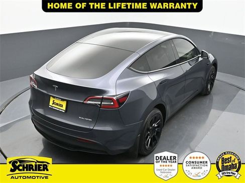 Used 2022 Tesla Model Y Long Range image 64