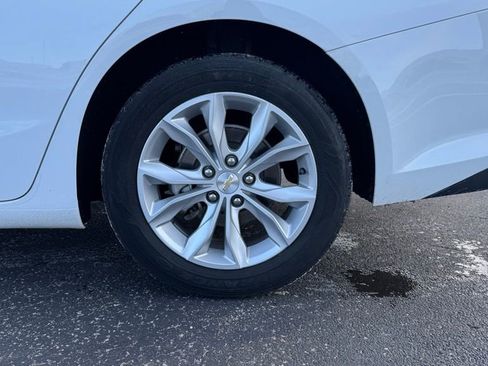 Used 2023 Chevrolet Malibu LT FWD image 31