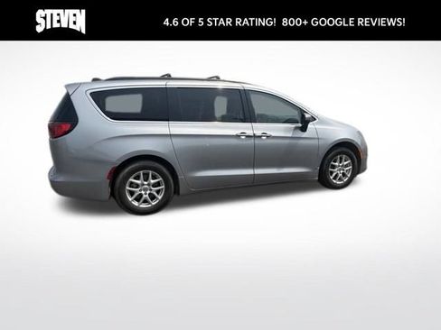 Used 2021 Chrysler Voyager Lxi FWD image 7