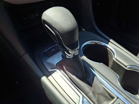 Certified 2023 Chevrolet Equinox LS w/ LPO, Floor Liner Package AWD/4WD image 12