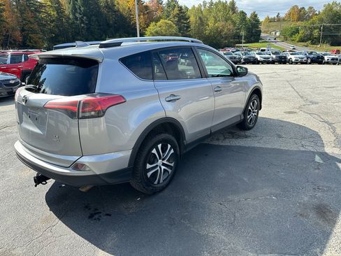 Used 2012 Toyota RAV4 4WD image 5