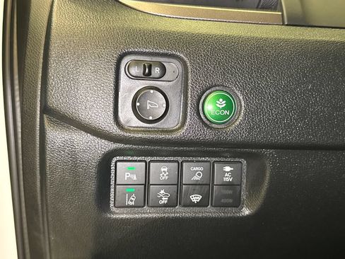 Used 2023 Honda Ridgeline RTL-E image 24
