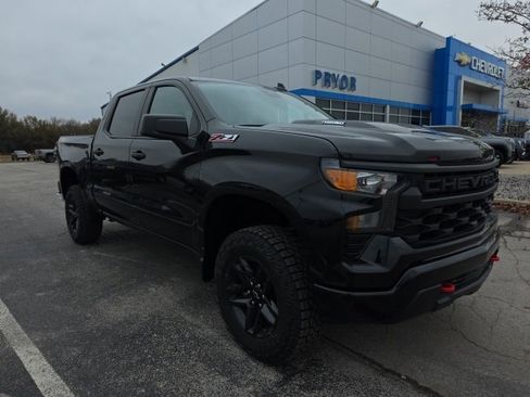 New 2026 Chevrolet Silverado 1500 Custom Trail Boss image 1