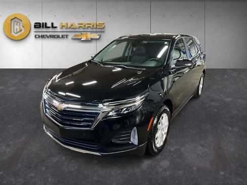 Used 2024 Chevrolet Equinox LT image 1