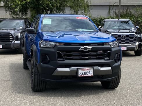 Used 2023 Chevrolet Colorado Trail Boss AWD/4WD image 46