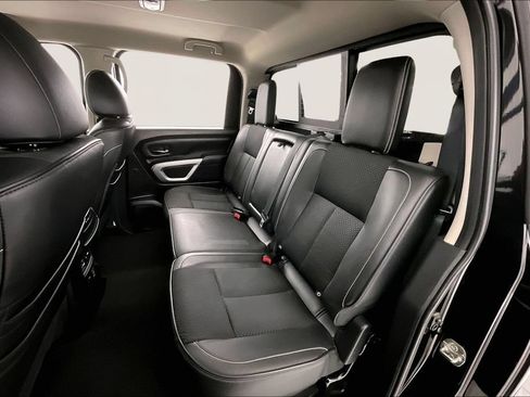 Used 2019 Nissan Titan PRO-4X w/ Pro-4x Utility Package AWD/4WD image 21