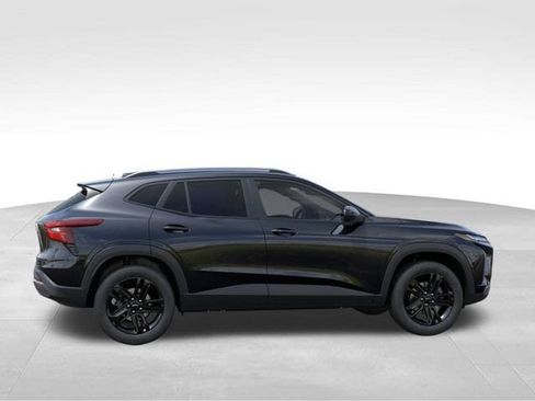 New 2026 Chevrolet Trax ACTIV FWD image 5