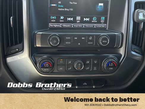 Used 2018 Chevrolet Silverado 1500 LT w/ All Star Edition AWD/4WD image 29