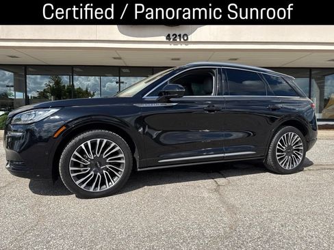 Used 2022 Lincoln Corsair Reserve w/ Equipment Group 201A AWD/4WD image 1