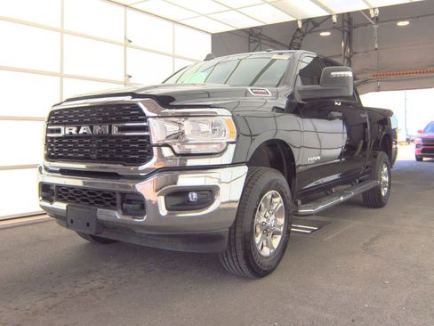 Used 2024 RAM 2500 Big Horn w/ Bed Utility Group AWD/4WD image 2