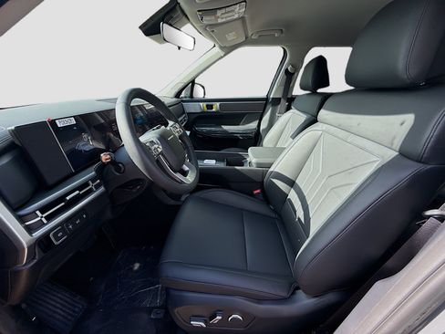 New 2026 Hyundai Santa Fe SEL w/ Tow & Go Package FWD image 14