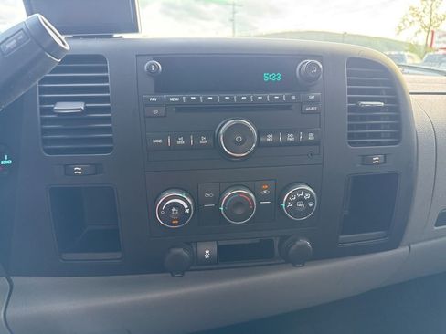 Used 2012 Chevrolet Silverado 1500 LS image 11