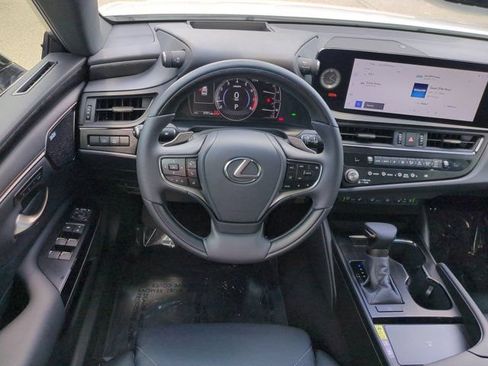 Certified 2025 Lexus ES 350 Ultra Luxury w/ Accessory Package (Z2) FWD image 14