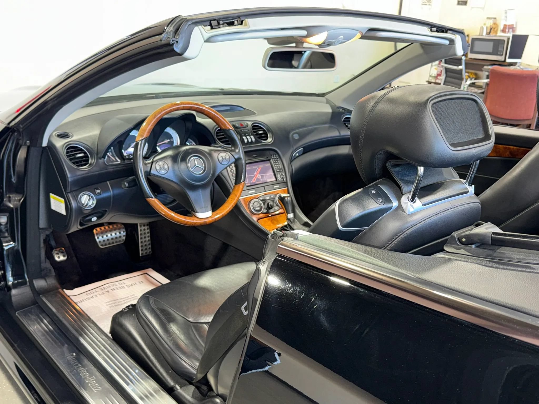 Used 2009 Mercedes-Benz SL 550 image 20