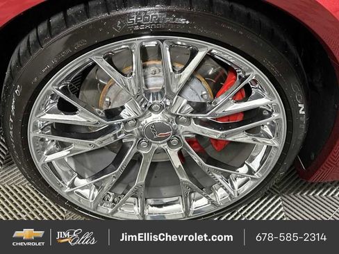 Used 2015 Chevrolet Corvette Z06 w/ 2LZ Preferred Equipment Group image 33
