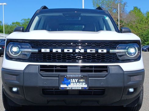 Used 2025 Ford Bronco Sport Outer Banks w/ Outer Banks Tech Package+ image 32