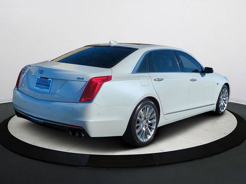 Used 2016 Cadillac CT6 Luxury image 4