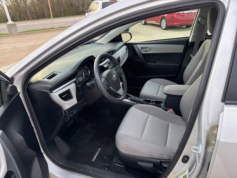 Used 2016 Toyota Corolla LE image 14