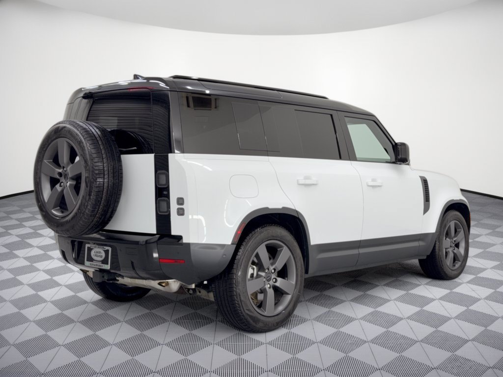 Certified 2026 Land Rover Defender 110 S AWD/4WD image 9