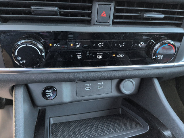 Used 2025 Nissan Rogue S FWD image 21