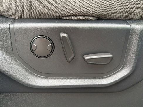 Used 2019 Ford F150 XLT w/ Equipment Group 302A Luxury image 28