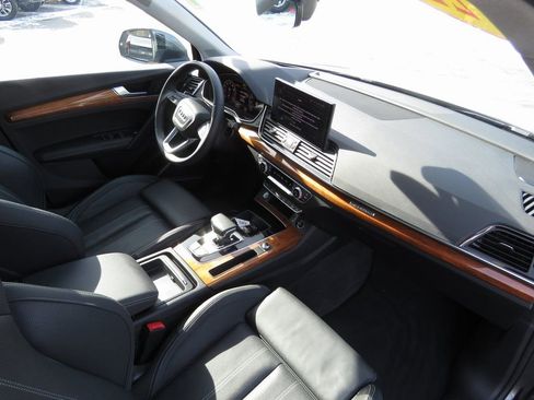 Used 2022 Audi Q5 2.0T Prestige image 14