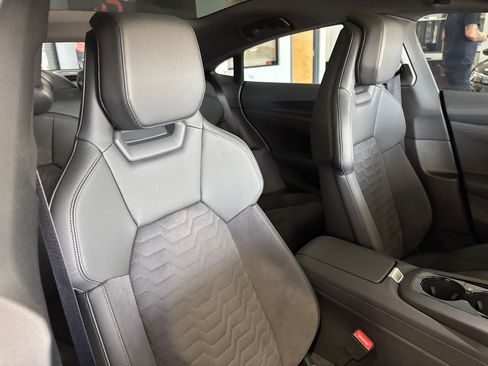 Used 2022 Audi e-tron GT Premium Plus image 23