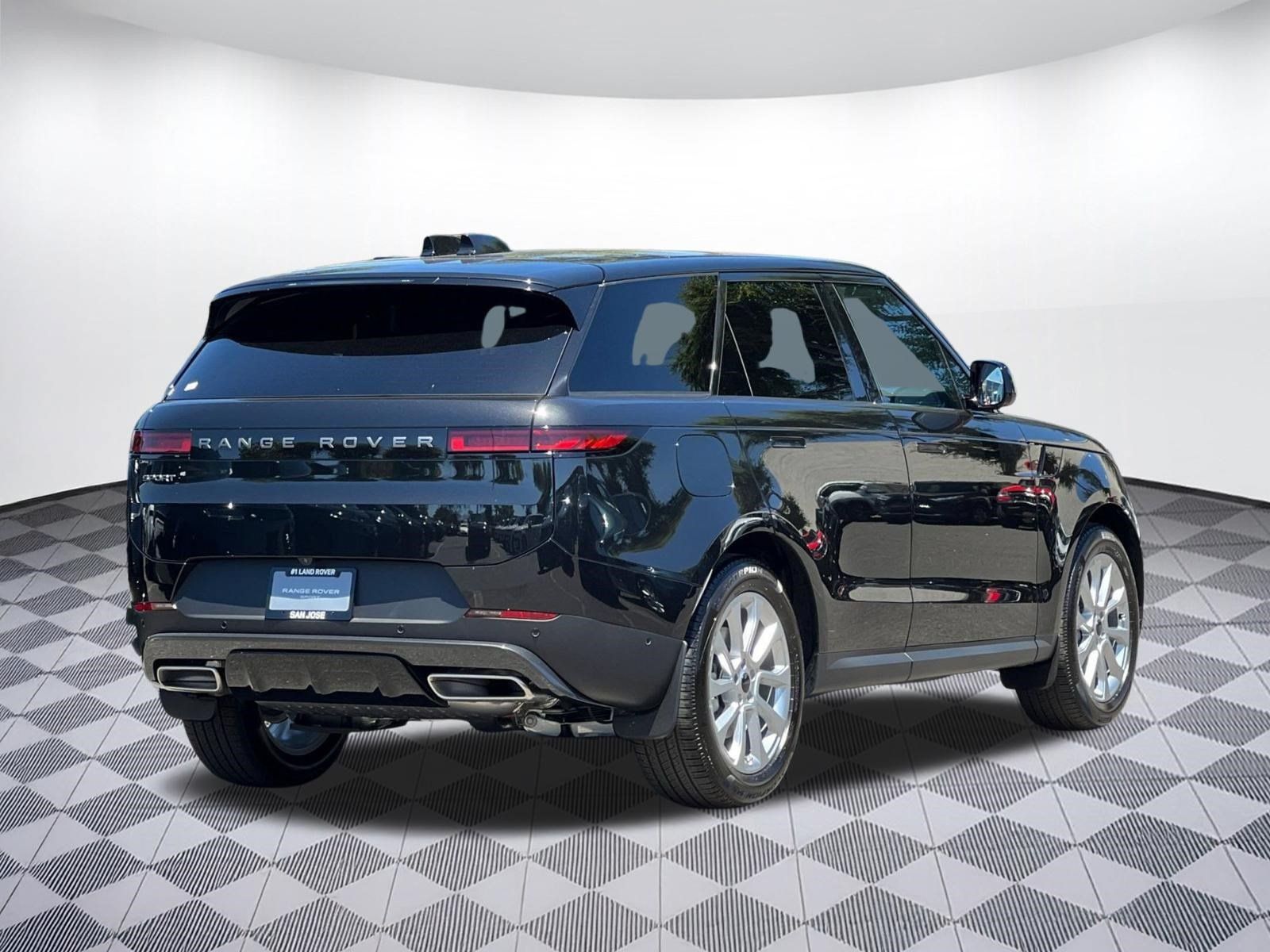 New 2026 Land Rover Range Rover Sport SE AWD/4WD image 8
