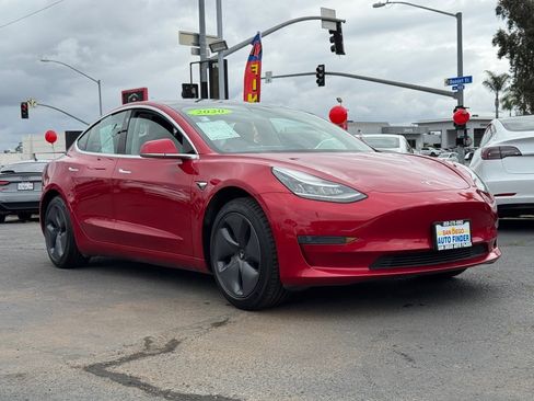 Used 2020 Tesla Model 3 Standard Range Plus image 5