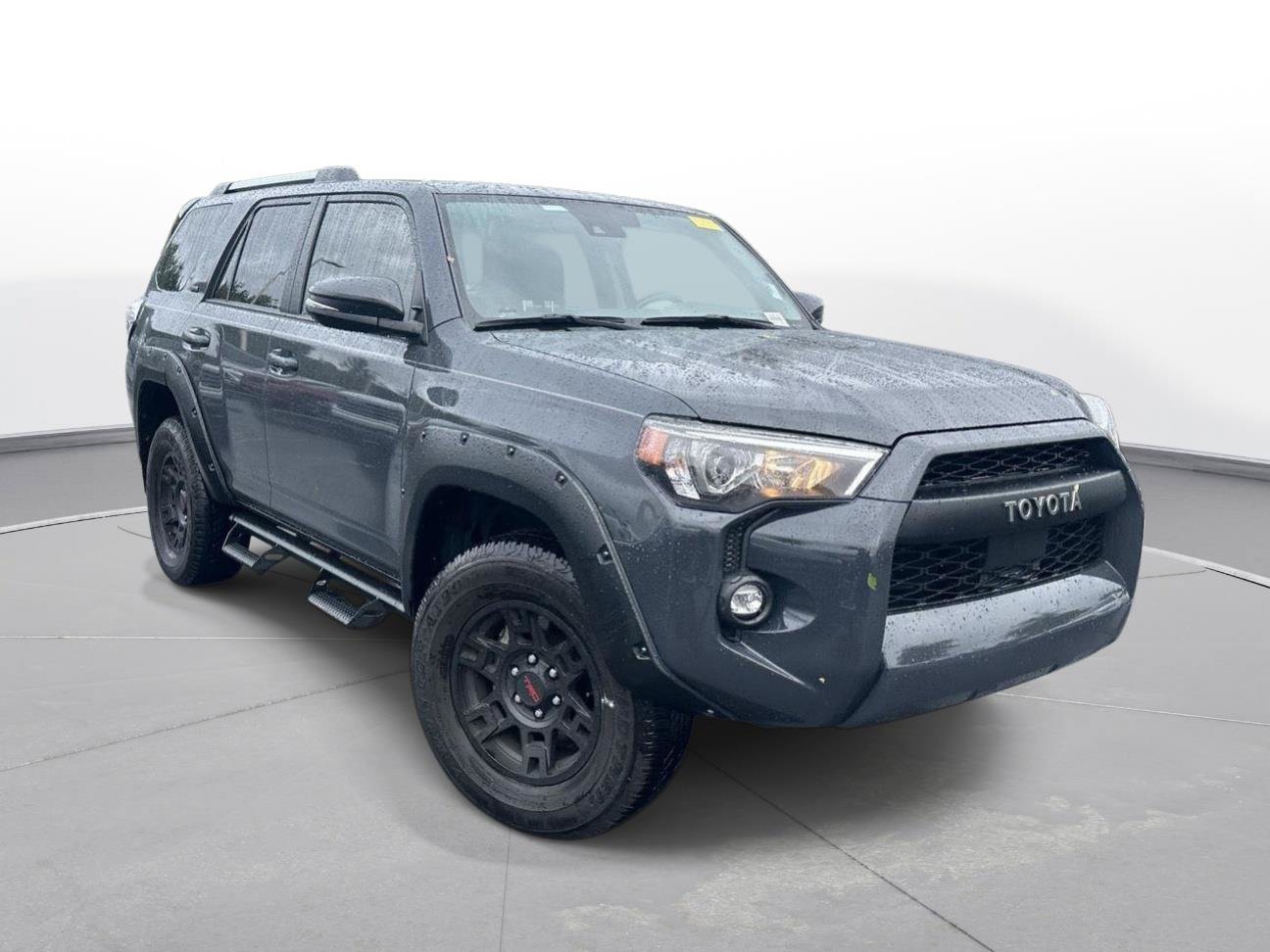 Certified 2024 Toyota 4Runner SR5 Premium w/ Moonroof Package AWD/4WD image 4
