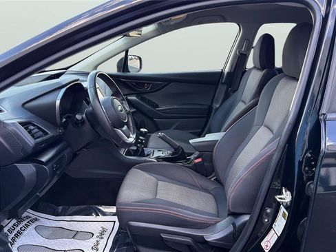 Used 2018 Subaru Crosstrek 2.0i Premium w/ Popular Package #2 AWD/4WD image 11