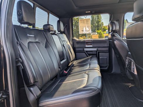 Used 2017 Ford F350 Platinum w/ Platinum Ultimate Package AWD/4WD image 9