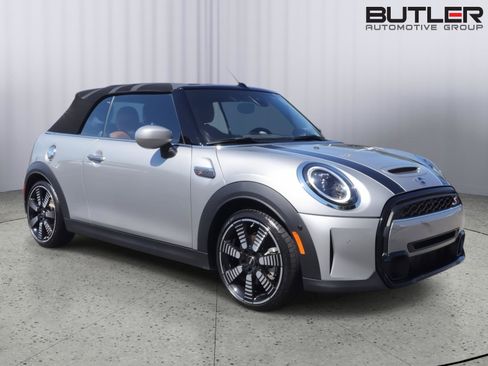 Used 2024 MINI Cooper S FWD image 8