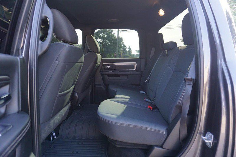 Used 2022 RAM 1500 Warlock AWD/4WD image 26