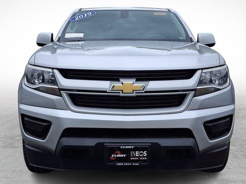 Used 2019 Chevrolet Colorado W/T w/ Custom Special Edition AWD/4WD image 2