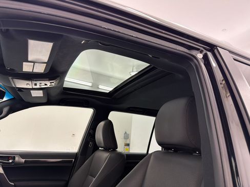 Certified 2023 Lexus GX 460 Premium w/ Accessory Package AWD/4WD image 16