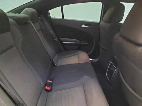 Used 2021 Dodge Charger SXT image 19