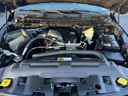 Used 2016 RAM 1500 Express image 19