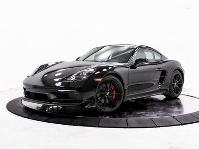 New 2025 Porsche 718 Cayman GT4