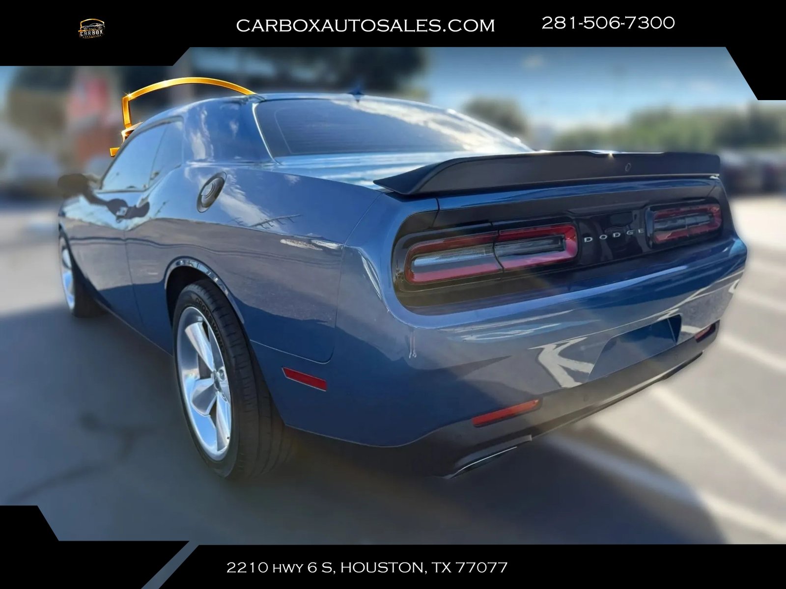 Used 2023 Dodge Challenger R/T w/ Plus Package RWD image 3
