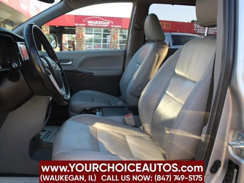 Used 2018 Toyota Sienna image 13